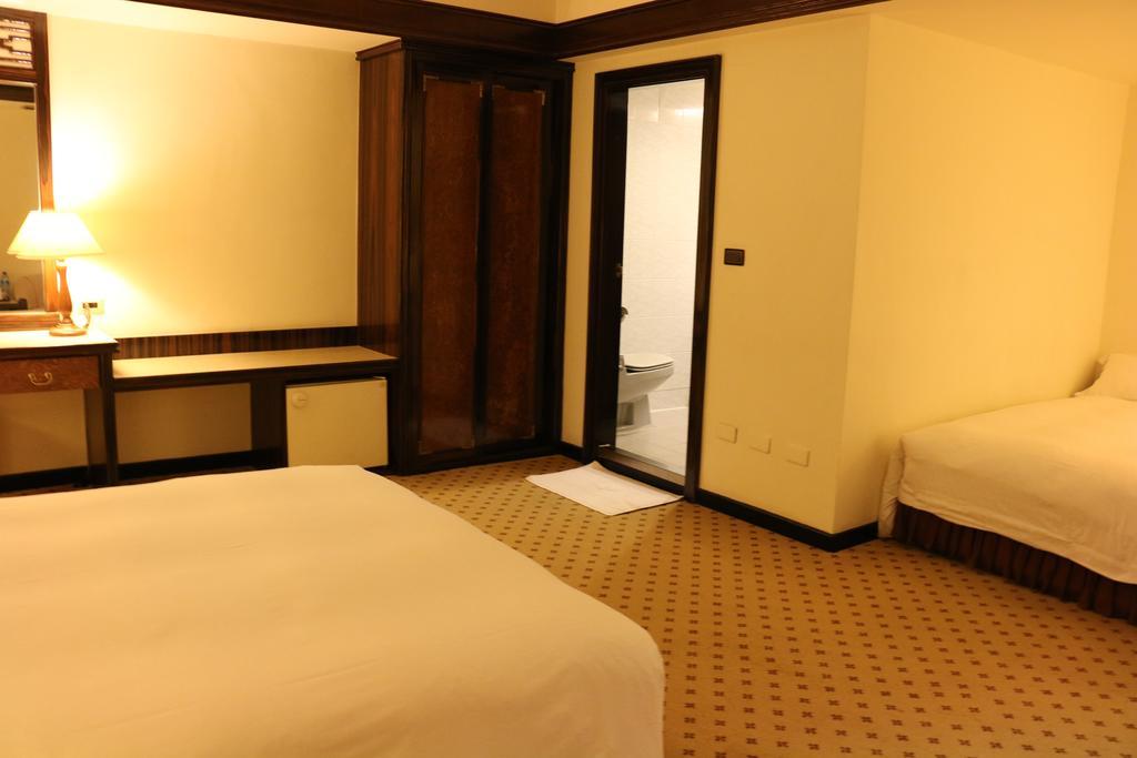 King'S Town Hotel Cao Hùng Ngoại thất bức ảnh