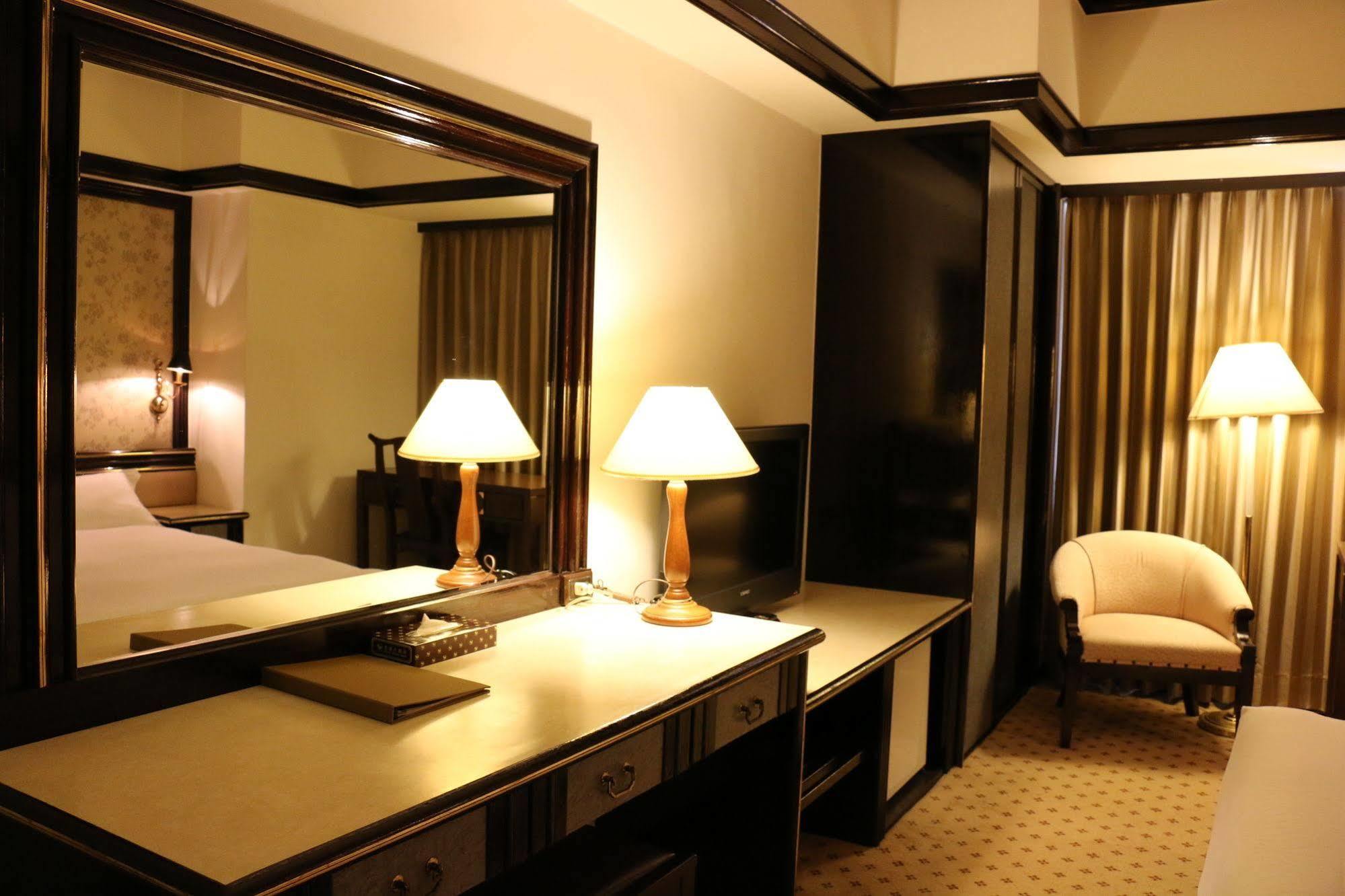 King'S Town Hotel Cao Hùng Ngoại thất bức ảnh